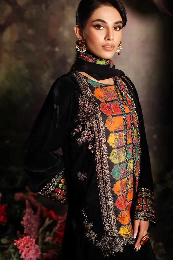 3 Pc stitched Embroidered Velvet With Embroidered Chiffon Dupatta CVT3-04