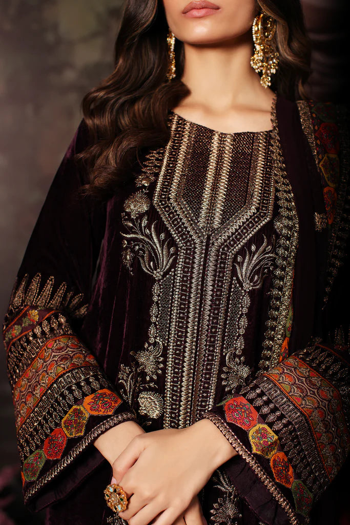 3 Pc Stitched Embroidered Velvet With Embroidered Chiffon Dupatta CVT3-01