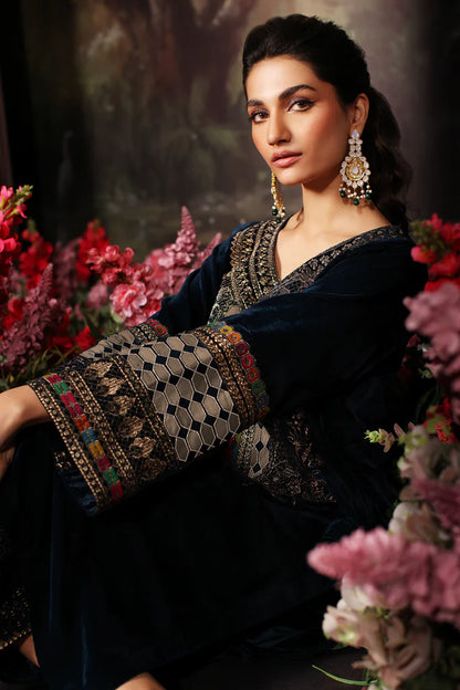 3 Pc stitched Embroidered Velvet With Embroidered Chiffon Dupatta CVT3-05